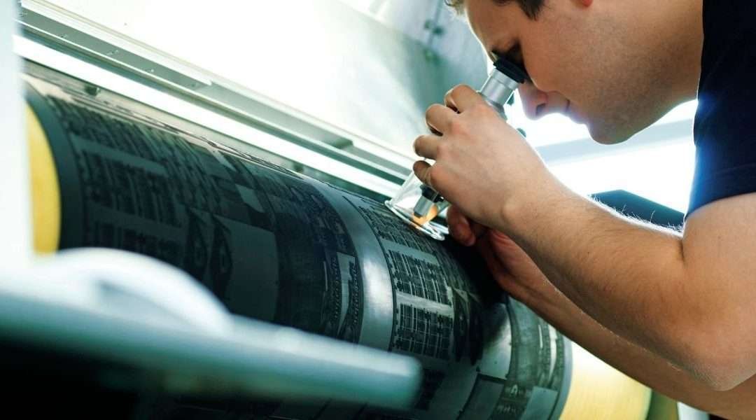 Micropontos e Cruz de Registro: A Essência da Impressão Flexográfica