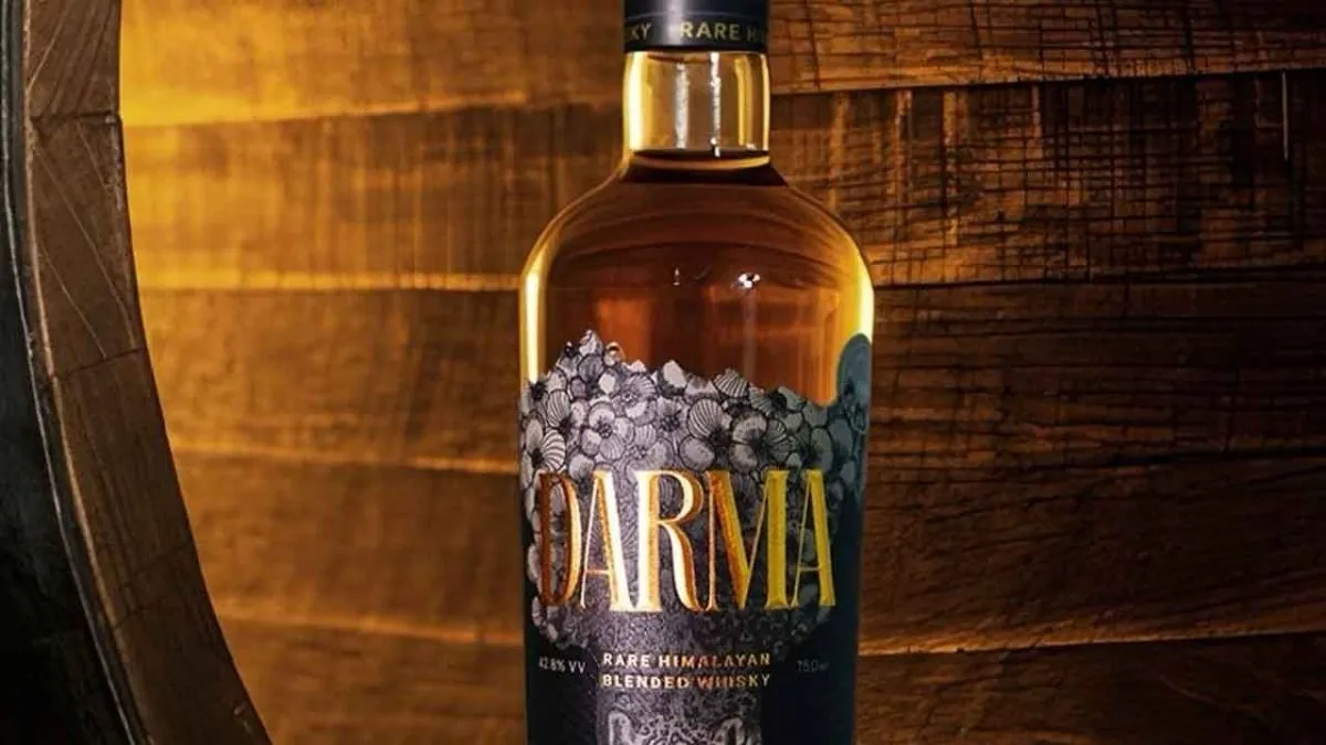 Best in Show – FINAT Label Competition 2026 Rótulo vencedor do Best in Show no FINAT Label Competition 2026: Darma Rare Himalayan Blended Whisky, da Multi-Color Corporation Adelaide.