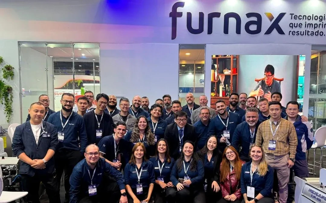 Furnax encerra Flexo & Labels Expo 2026 com portfólio para flexografia, digital e acabamento