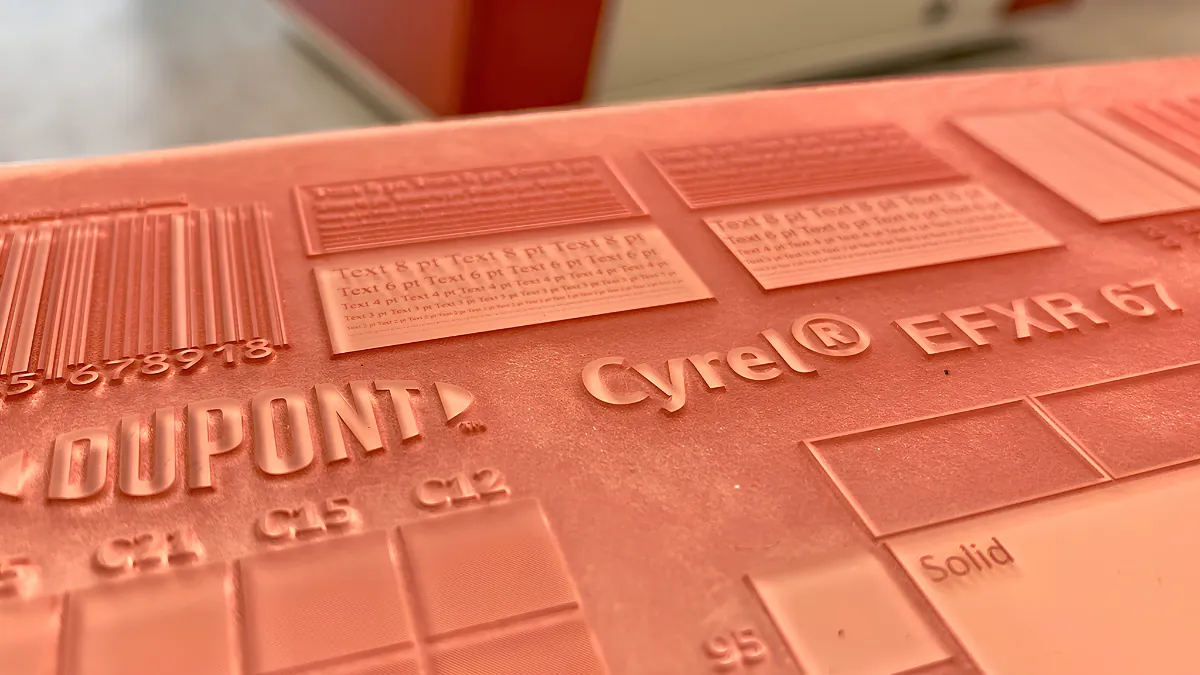 DuPont Cyrel ReNew – Chapas flexográficas sustentáveis Chapas flexográficas Cyrel ReNew da DuPont em exposição no estande da LOUPE Americas 2026, com destaque para a sustentabilidade e a inovação.